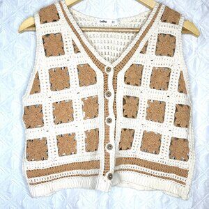 Boho Cottagecore Nature neutral open knit crop vest. Wooden buttons, OS
